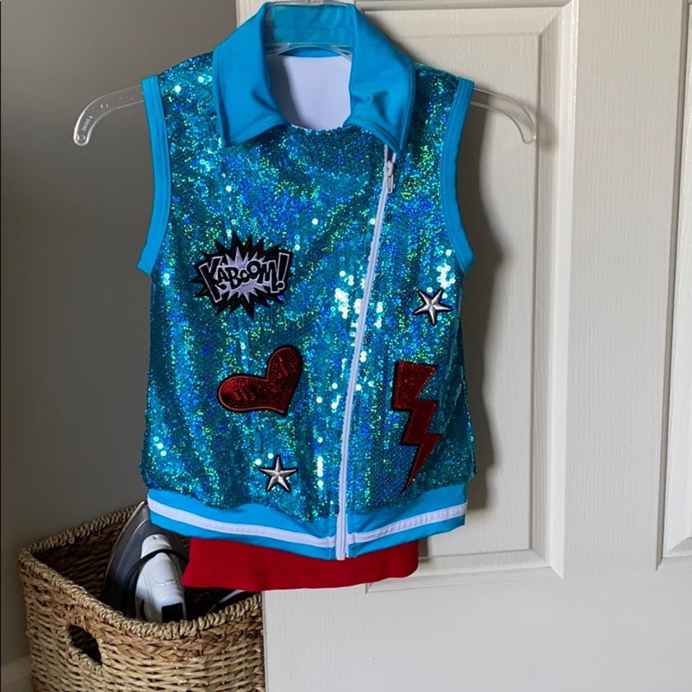 Dance costume—Vest and leggings
